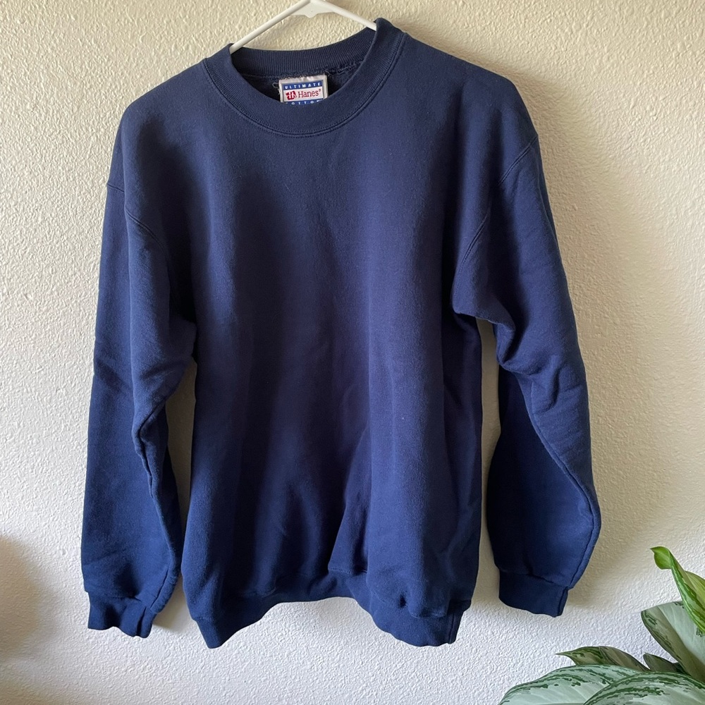 Hanes Medium blue sweater